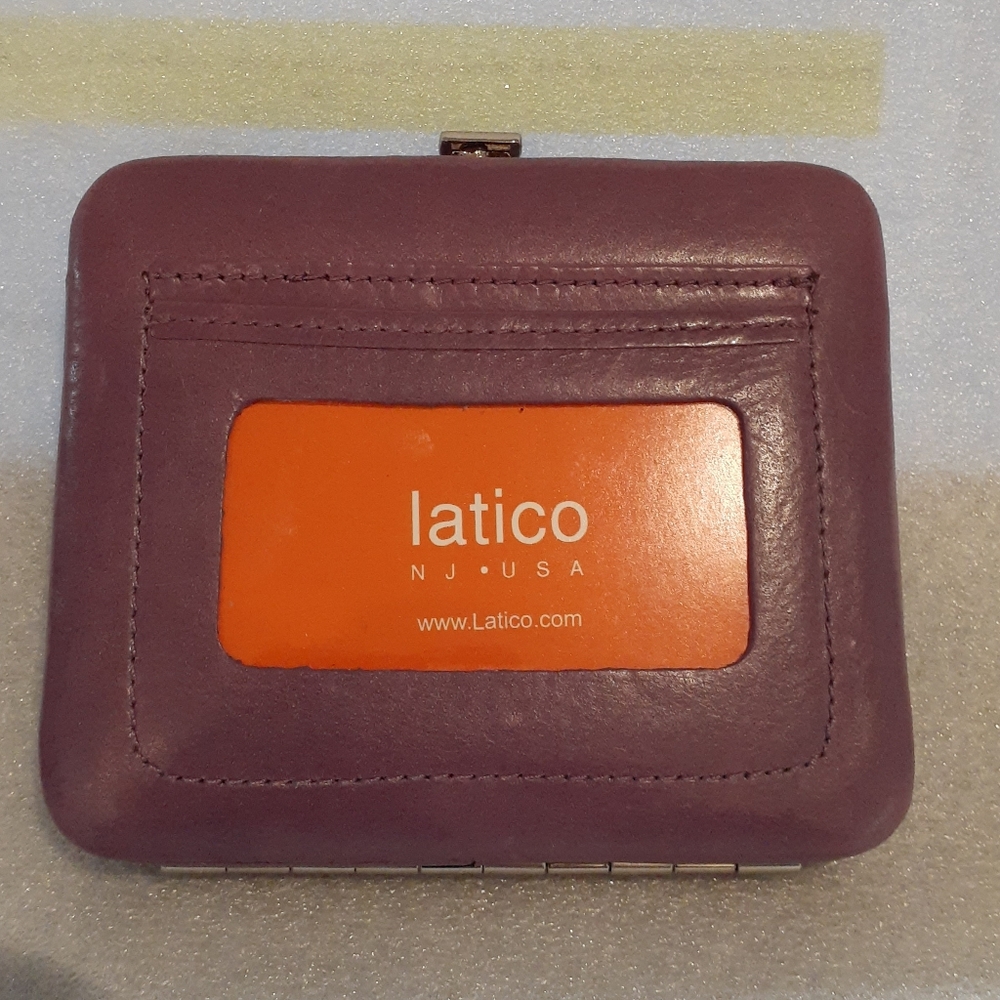 VTG Latico NJ USA Leather Purple Wallet New NOS